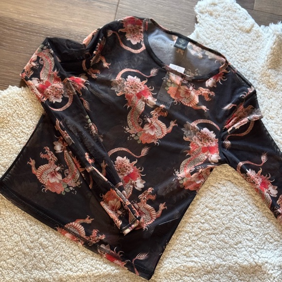 Urban Outfitters Tops - 90’s long sleeve mesh T shirt dragon Floral